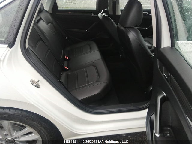 1VWBA7A36MC007219 Volkswagen Passat Highline