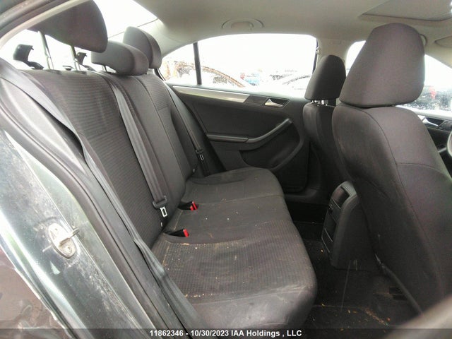 3VW267AJ9GM208633 Volkswagen Jetta Sedan Trendline/trendline+