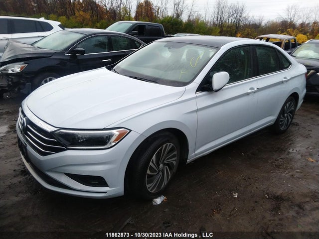 Volkswagen Jetta Execline 2019 3VWG57BUXKM083930 Image 2