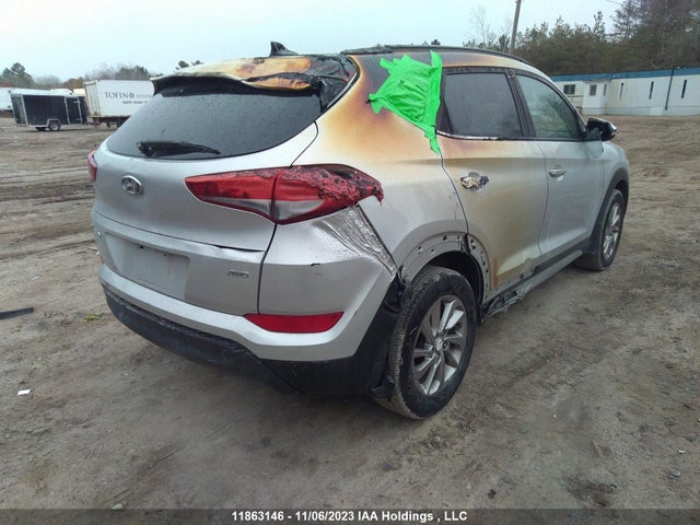 Hyundai TUCSON SE 2018 KM8J3CA4XJU623310 Image 4
