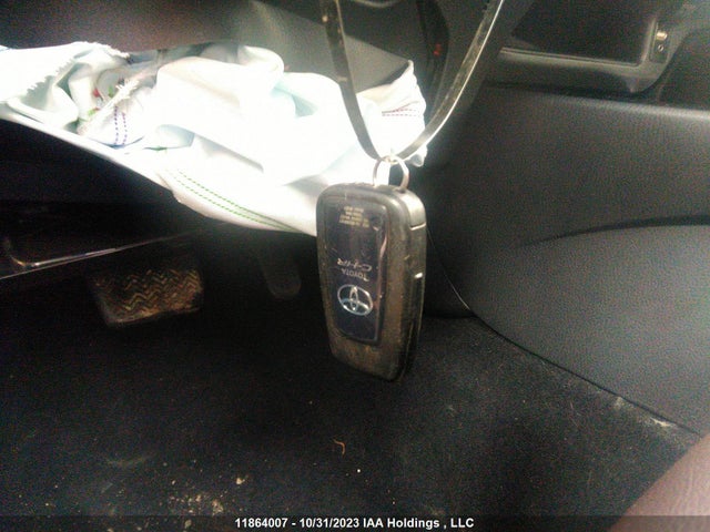 Toyota C-HR 2019 JTNKHMBX8K1037339 Image 11
