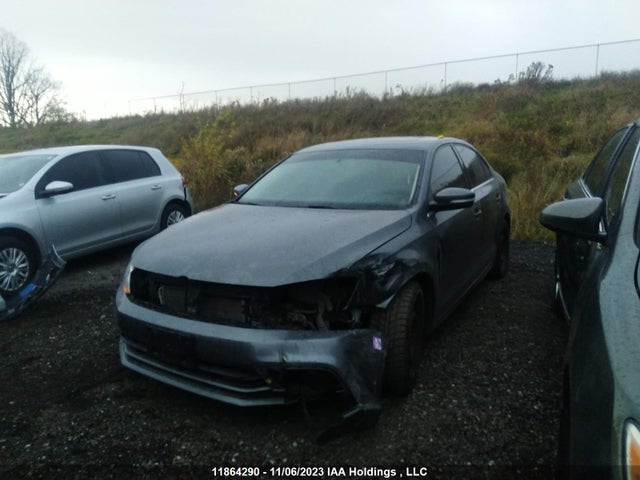 3VWDA7AJ9FM247440 Volkswagen Jetta Sedan Comfortline