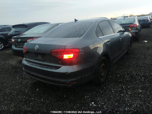 3VWDA7AJ9FM247440 Volkswagen Jetta Sedan Comfortline
