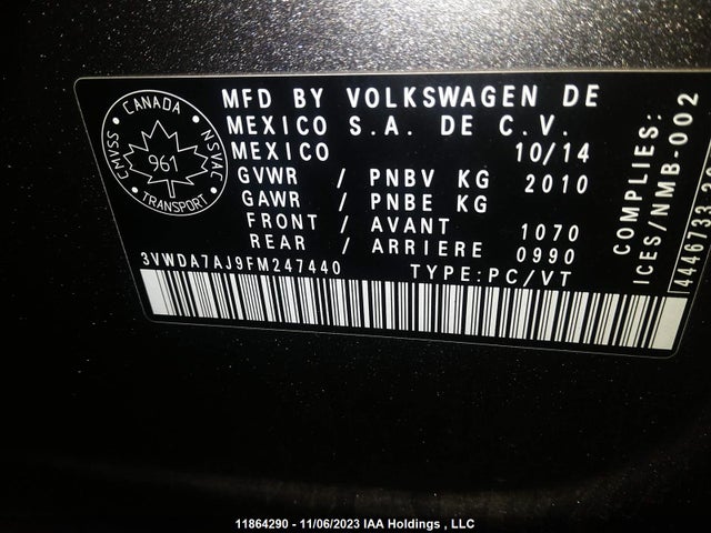 3VWDA7AJ9FM247440 Volkswagen Jetta Sedan Comfortline