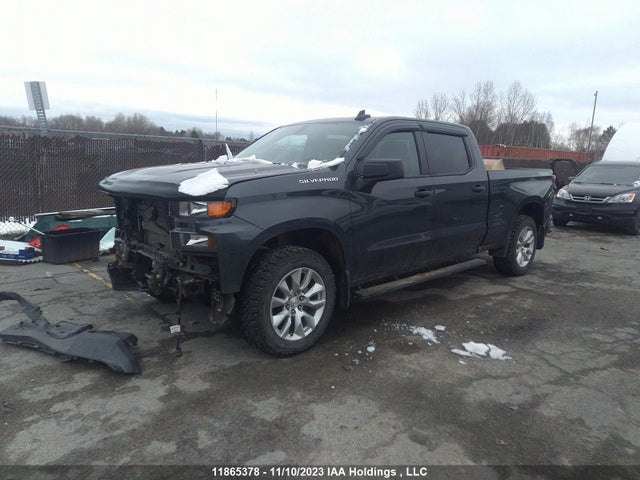 Chevrolet Silverado 1500 Custom 2021 1GCUYBEF2MZ219398 Image 2