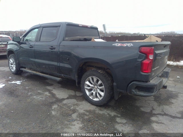 Chevrolet Silverado 1500 Custom 2021 1GCUYBEF2MZ219398 Image 3
