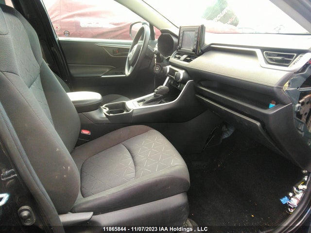 Toyota RAV4 LE 2020 2T3B1RFV4LC095967 Image 5
