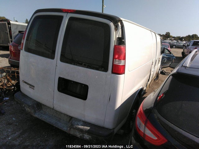 Chevrolet EXPRESS CARGO VAN 2016 1GCWGBFF2G1130315 Image 4