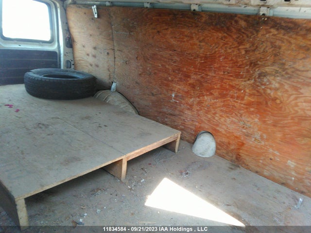 Chevrolet EXPRESS CARGO VAN 2016 1GCWGBFF2G1130315 Image 8
