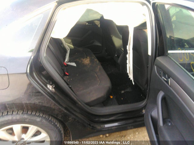 1VWAN7A31EC103356 Volkswagen Passat Trendline