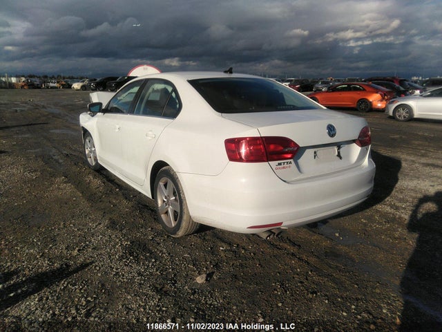 3VWD07AJ3EM440877 Volkswagen Jetta Sedan Comfortline