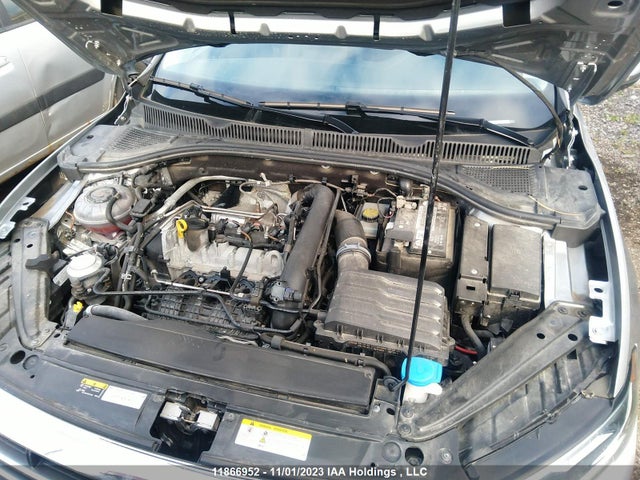 3VWE57BU1MM075421 Volkswagen JETTA SEL