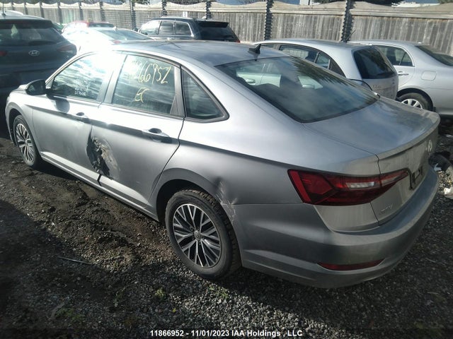 3VWE57BU1MM075421 Volkswagen JETTA SEL
