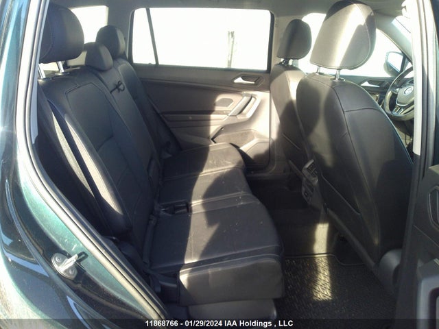 3VV2B7AX0KM107462 Volkswagen TIGUAN