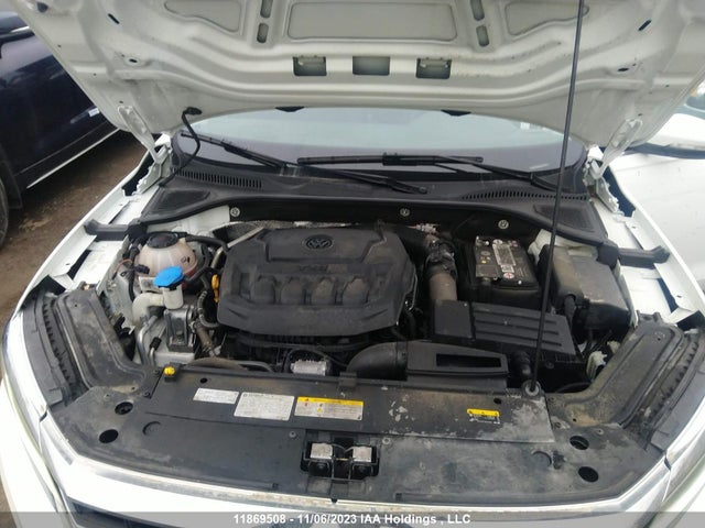 1VWBA7A34MC014556 Volkswagen Passat Highline