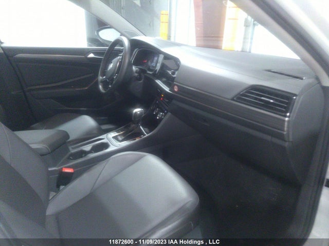3VWE57BU2MM076853 Volkswagen JETTA SEL