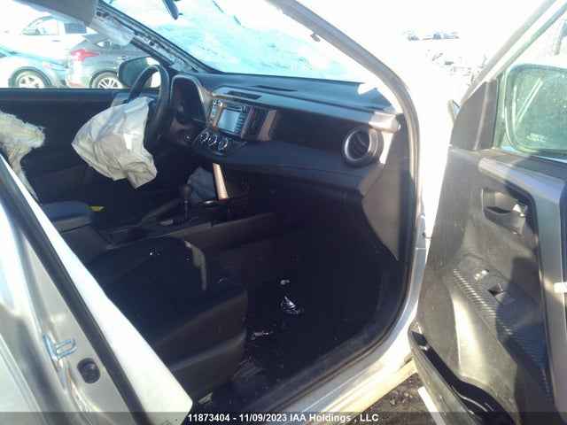 Toyota RAV4 LE 2015 2T3BFREV2FW335295 Image 5
