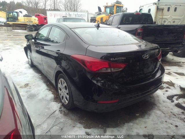 Hyundai ELANTRA GL 2014 5NPDH4AEXEH491649 Image 3