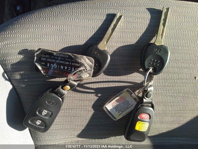 Hyundai ACCENT SE 2017 KMHCT4AE9HU324425 Image 11