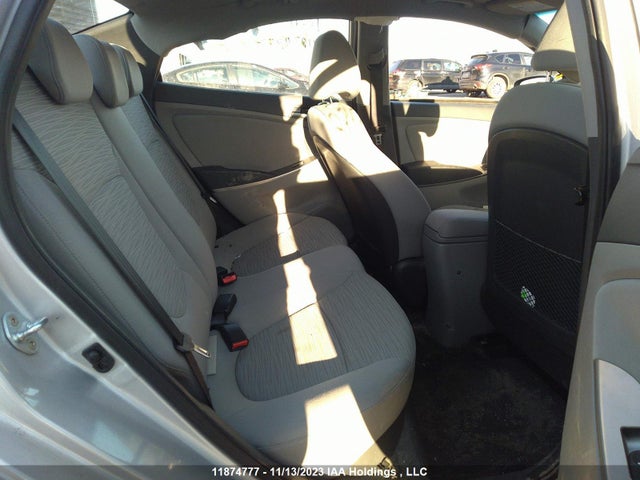 Hyundai ACCENT SE 2017 KMHCT4AE9HU324425 Image 8