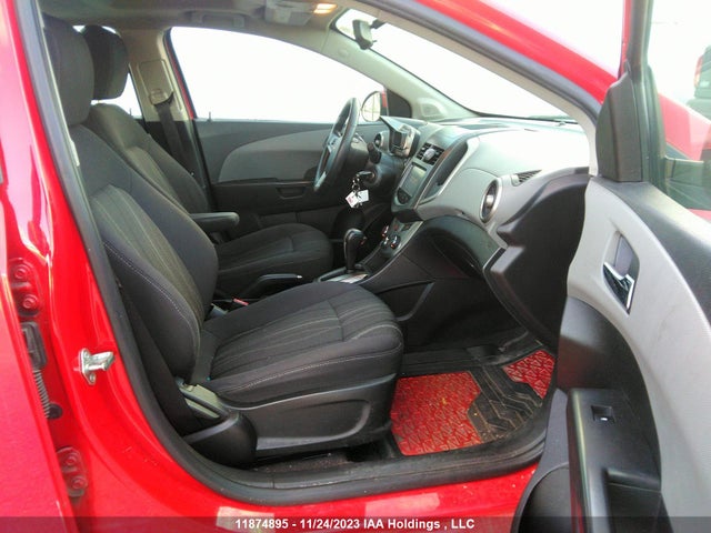 Chevrolet Sonic 2014 1G1JC6EH0E4198018 Image 5