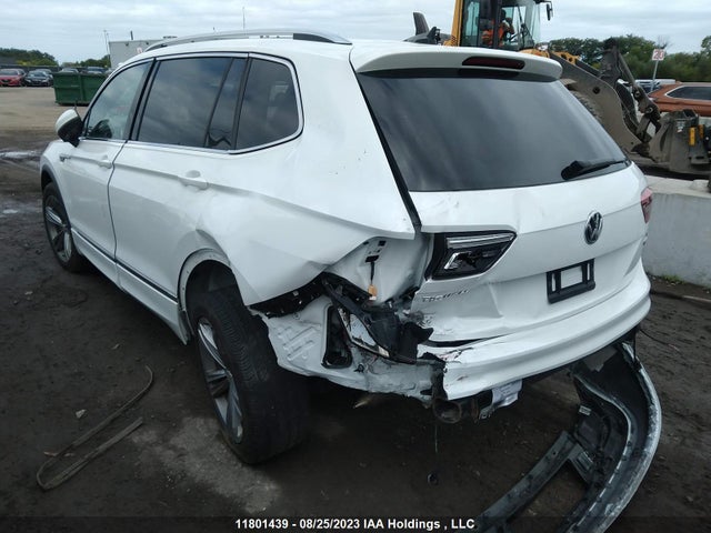 3VV4B7AX7JM214032 Volkswagen Tiguan Highline