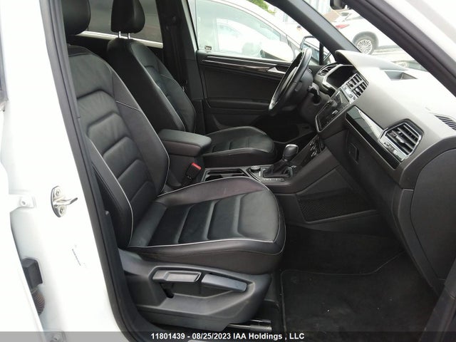 3VV4B7AX7JM214032 Volkswagen Tiguan Highline