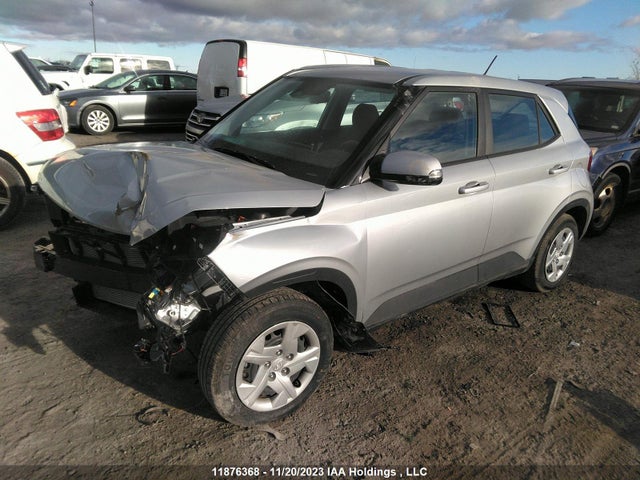 Hyundai Venue Essential 2023 KMHRB8A31PU222487 Image 2