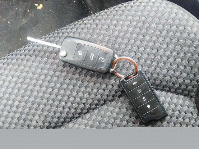 1VWAS7A32FC074461 Volkswagen Passat Trendline