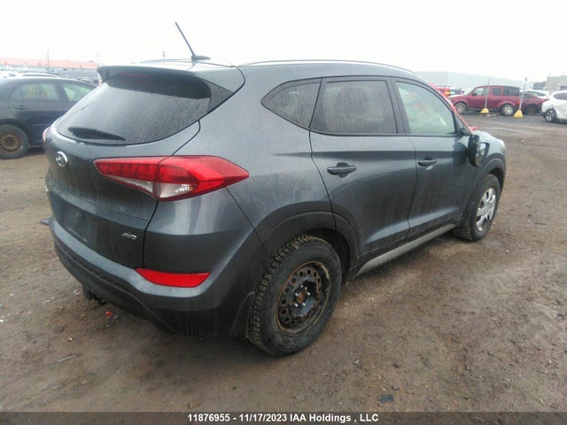 Hyundai TUCSON 2017 KM8J3CA45HU304990 Image 4