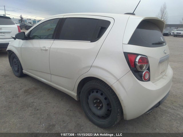Chevrolet Sonic Rs 2015 1G1JG6SB5F4159169 Image 3