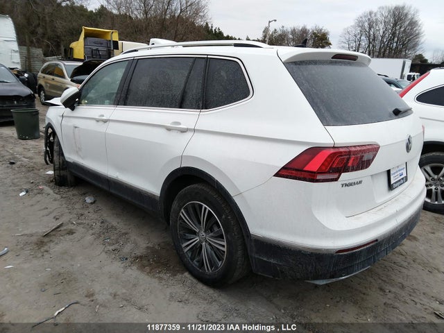 3VV4B7AX0KM118437 Volkswagen Tiguan Highline