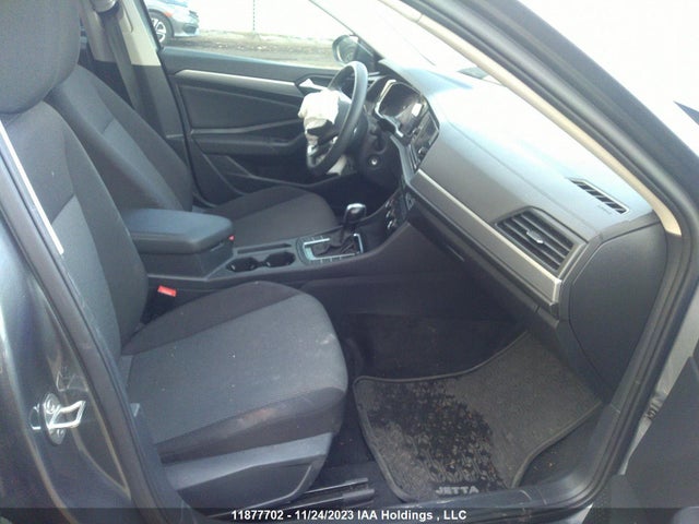 3VWC57BU5MM075199 Volkswagen Jetta Comfortline