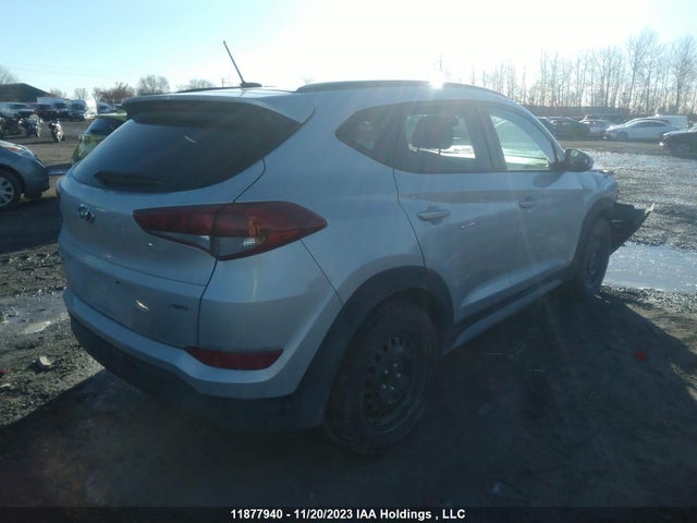 Hyundai TUCSON 2017 KM8J3CA48HU416778 Image 4