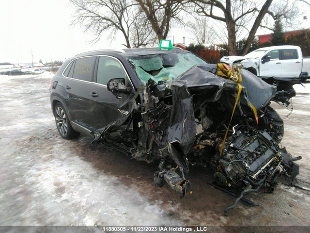 1V2FE2CA4PC206926 auction archive image