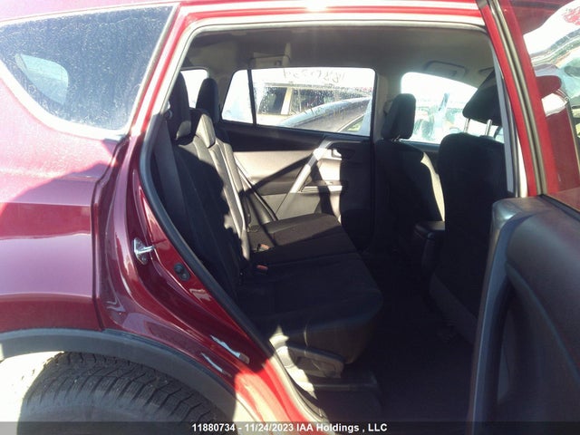Toyota RAV4 LE 2018 2T3BFREV5JW857959 Image 8