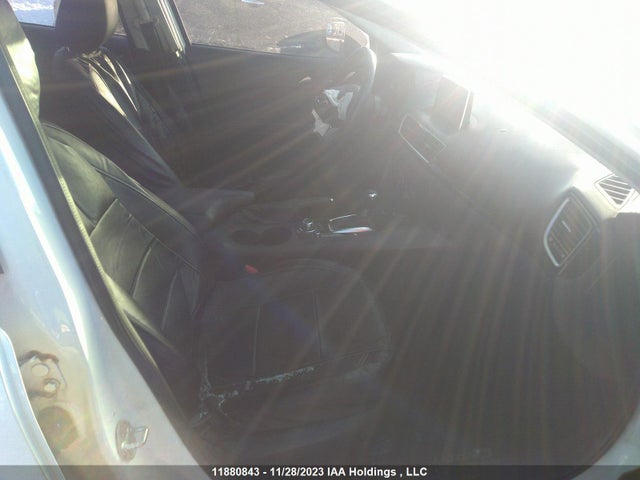 3MZBM1V76FM153459 Mazda 3