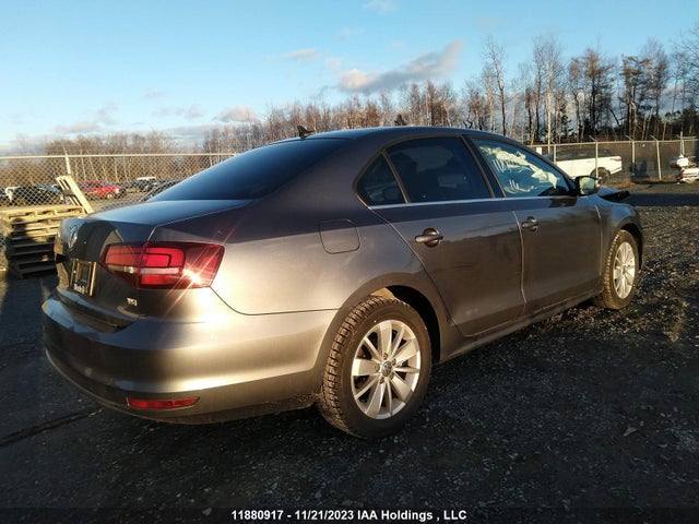 3VW267AJ9GM295966 Volkswagen JETTA S