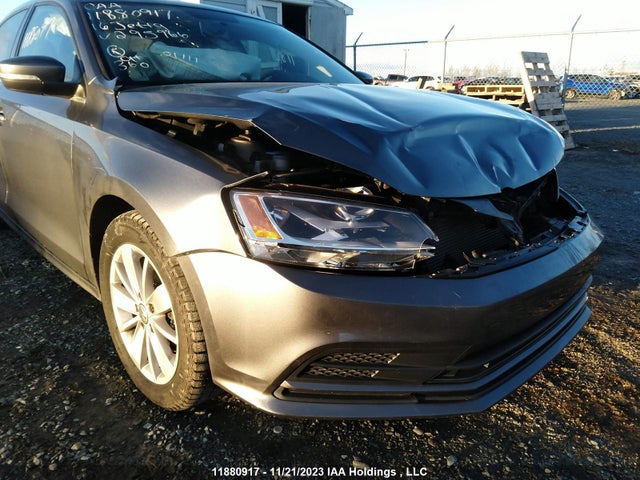 3VW267AJ9GM295966 Volkswagen JETTA S