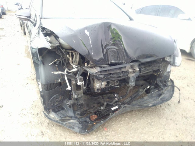 3VWG17AU5JM285585 Volkswagen Golf Trendline/comfortline