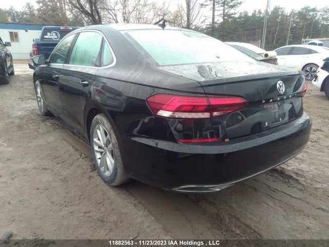 1VWBA7A3XMC005876 Volkswagen Passat Highline