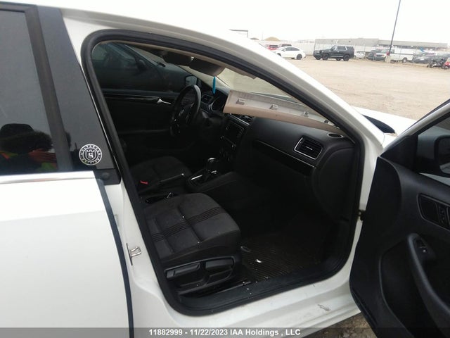 3VWDB7AJ8HM222741 Volkswagen JETTA SE