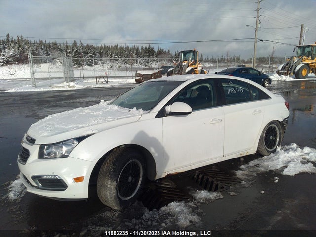 Chevrolet CRUZE LT 2015 1G1PC5SBXF7237346 Image 2