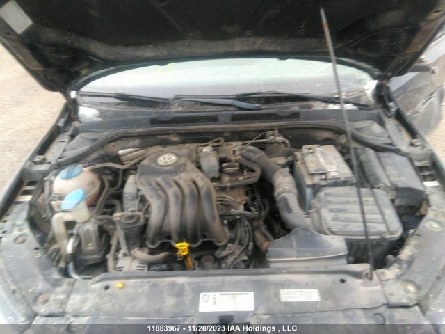 3VW1K7AJ3FM293085 Volkswagen JETTA S