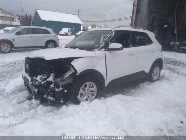 Hyundai Venue Sel/limited 2023 KMHRC8A37PU229764 Image 2