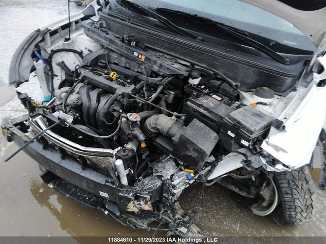 Hyundai Venue Sel/limited 2022 KMHRC8A30NU184292 Image 10