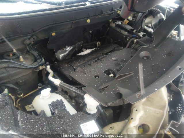 JA4AJVAW8MU603174 Mitsubishi RVR