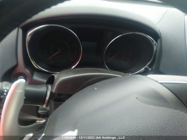 JA4AJVAW8MU603174 Mitsubishi RVR