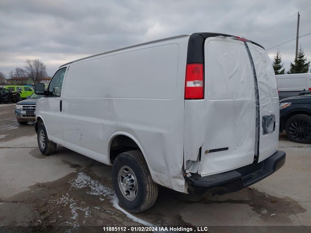 Chevrolet Express 2023 1GCWGAFP1P1119602 Image 3