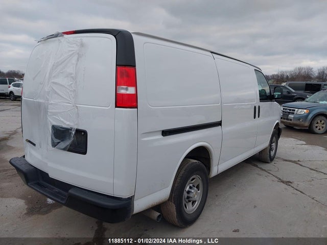 Chevrolet EXPRESS 2023 1GCWGAFP1P1119602 Image 4